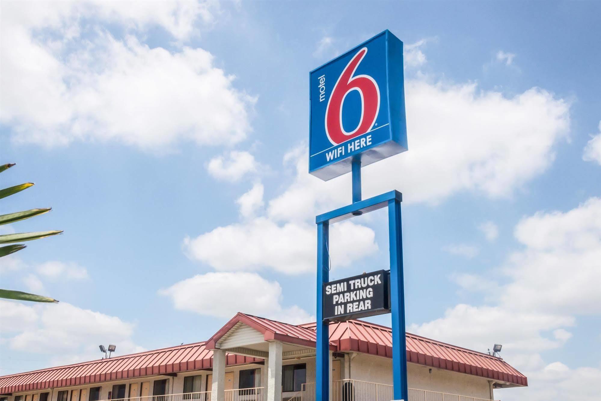 Motel 6-Mesquite, Tx - Rodeo - Convention Ctr Ngoại thất bức ảnh