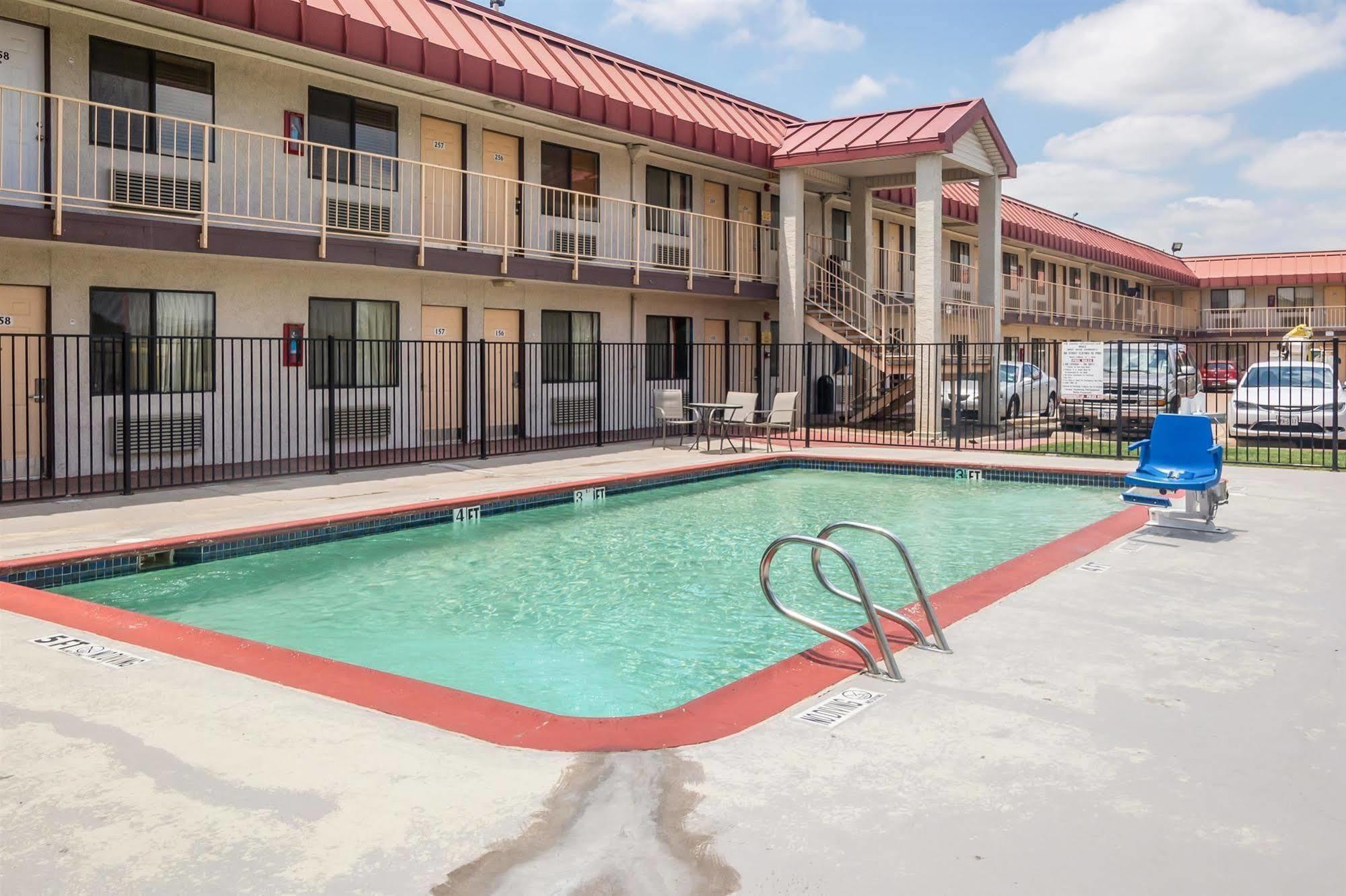 Motel 6-Mesquite, Tx - Rodeo - Convention Ctr Ngoại thất bức ảnh